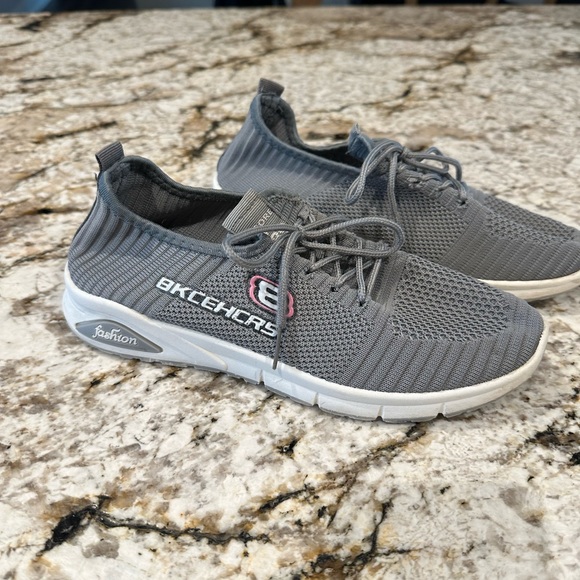 Women's BKCEHCRS SNEAKERS - Picture 1 of 7
